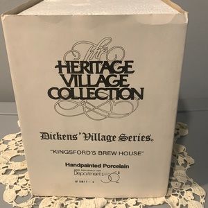 Dept 56 Dickens Village - Kingsford's Brew House